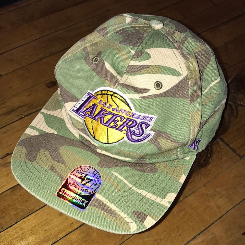 47 Los Angeles Lakers Camo Snapback Hat -‎ Green/Tan/Black